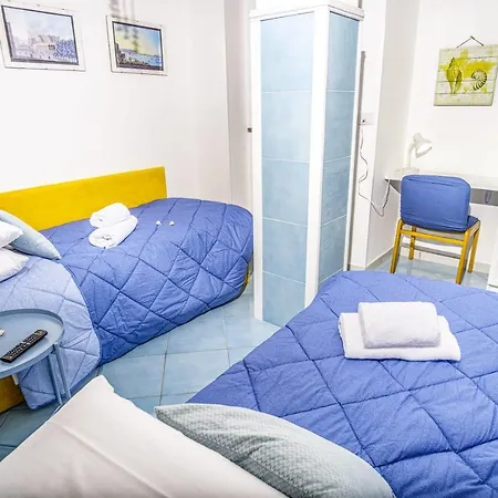 La Casetta Linda - New 2 Bedroom In With Seaview Terrace * ソレント