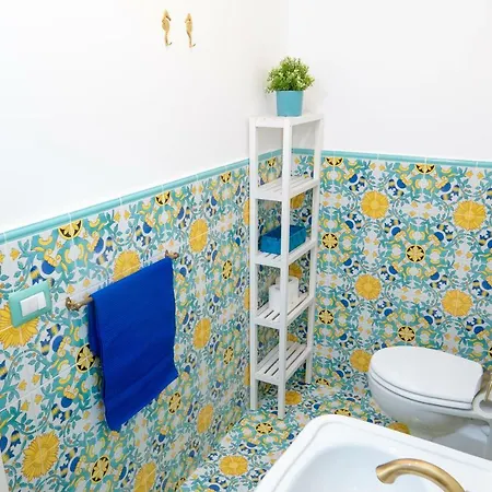 アパート La Casetta Linda - New 2 Bedroom In With Seaview Terrace