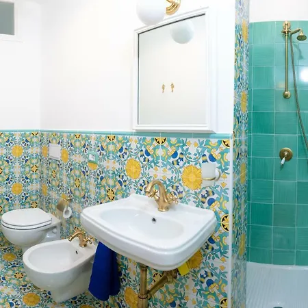La Casetta Linda - New 2 Bedroom In With Seaview Terrace アパート