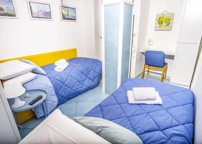 La Casetta Linda - New 2 Bedroom In With Seaview Terrace * Sorrento