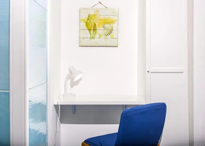 La Casetta Linda - New 2 Bedroom In With Seaview Terrace *